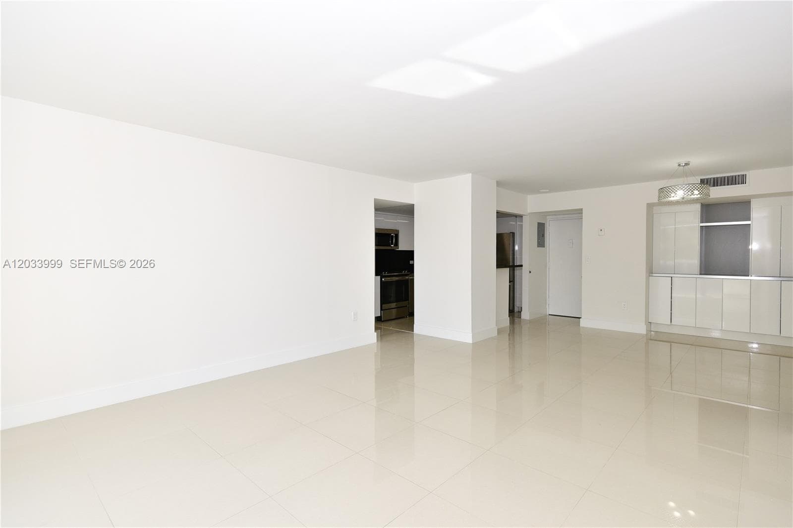 20505 E Country Club Dr 237 photo 5
