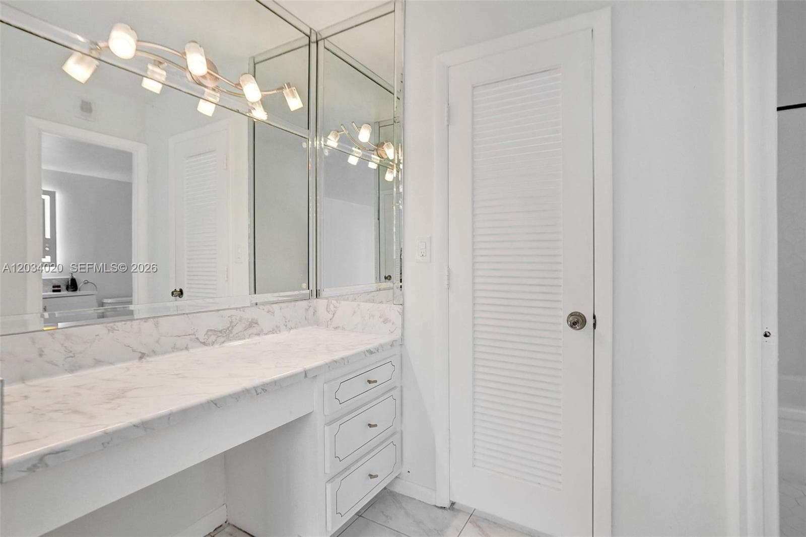 1849 S Ocean Dr 407 photo 10