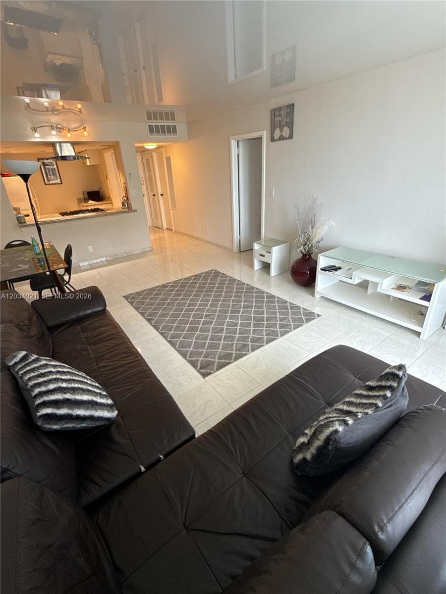 2030 S Ocean Dr 1511 photo 14