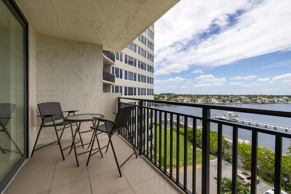 3912 S Ocean Boulevard 603 photo 16