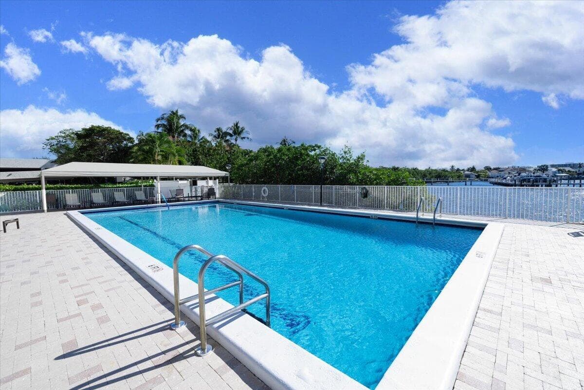 3912 S Ocean Boulevard 603 photo 21