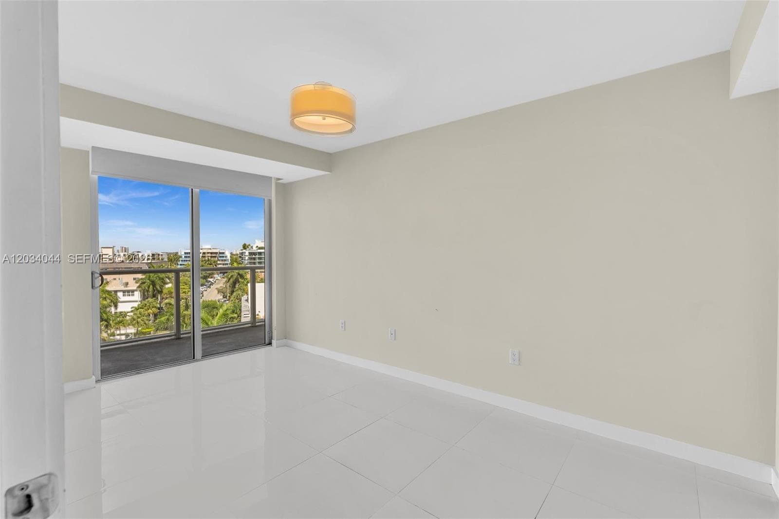 9901 E Bay Harbor Dr 803 photo 12