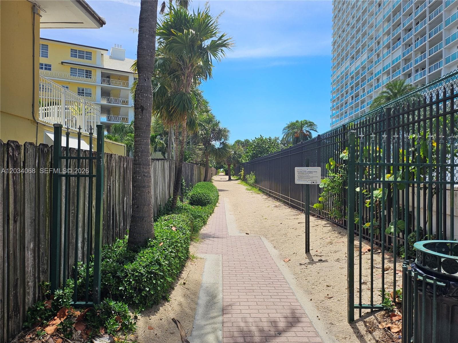 1900 S Ocean Dr 1704 photo 8
