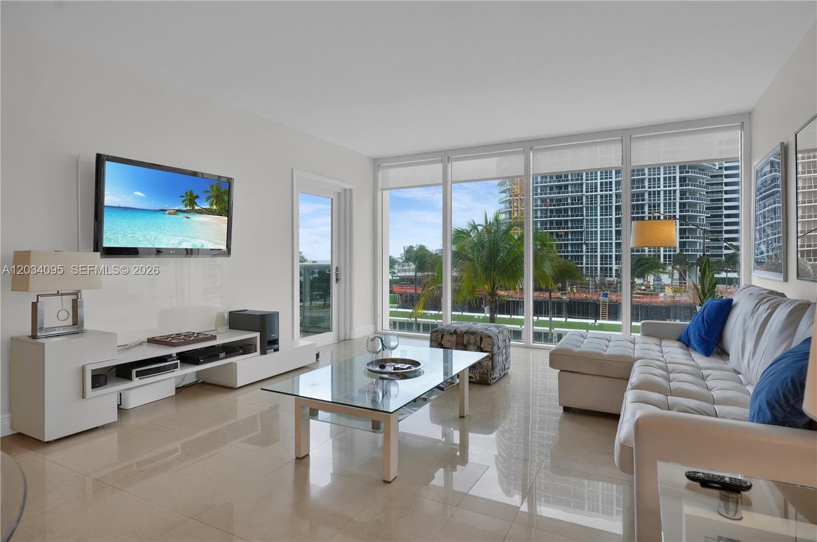 10275 Collins Ave 315 photo 3