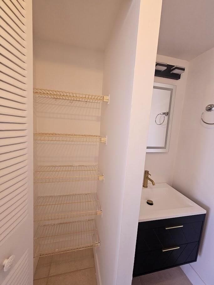 600 Three Islands Boulevard 620 photo 16
