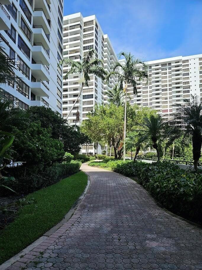 600 Three Islands Boulevard 620 photo 24