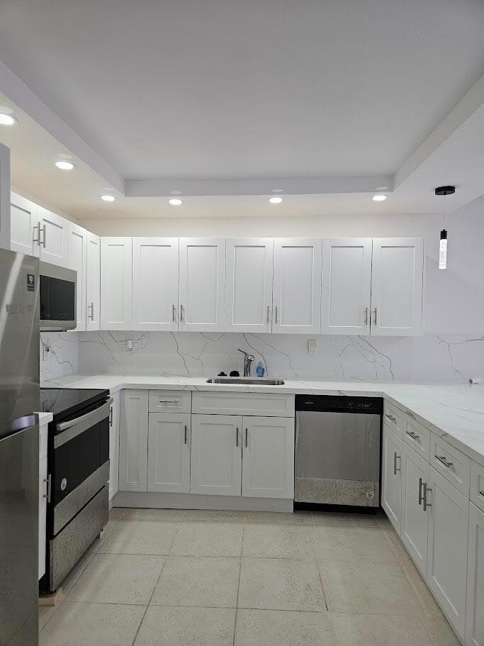 600 Three Islands Boulevard 620 photo 4