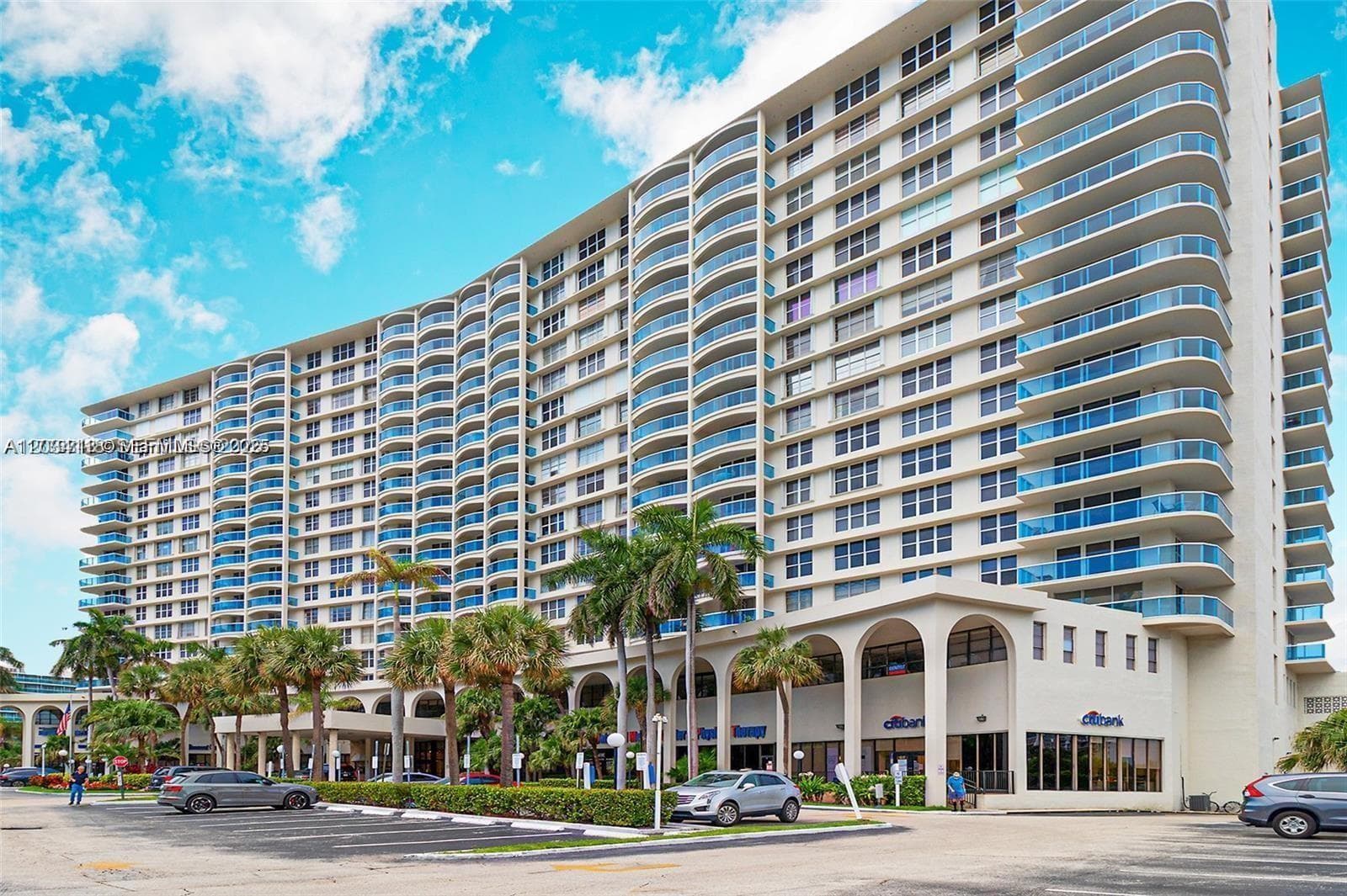 3800 S Ocean Dr 311 photo 2