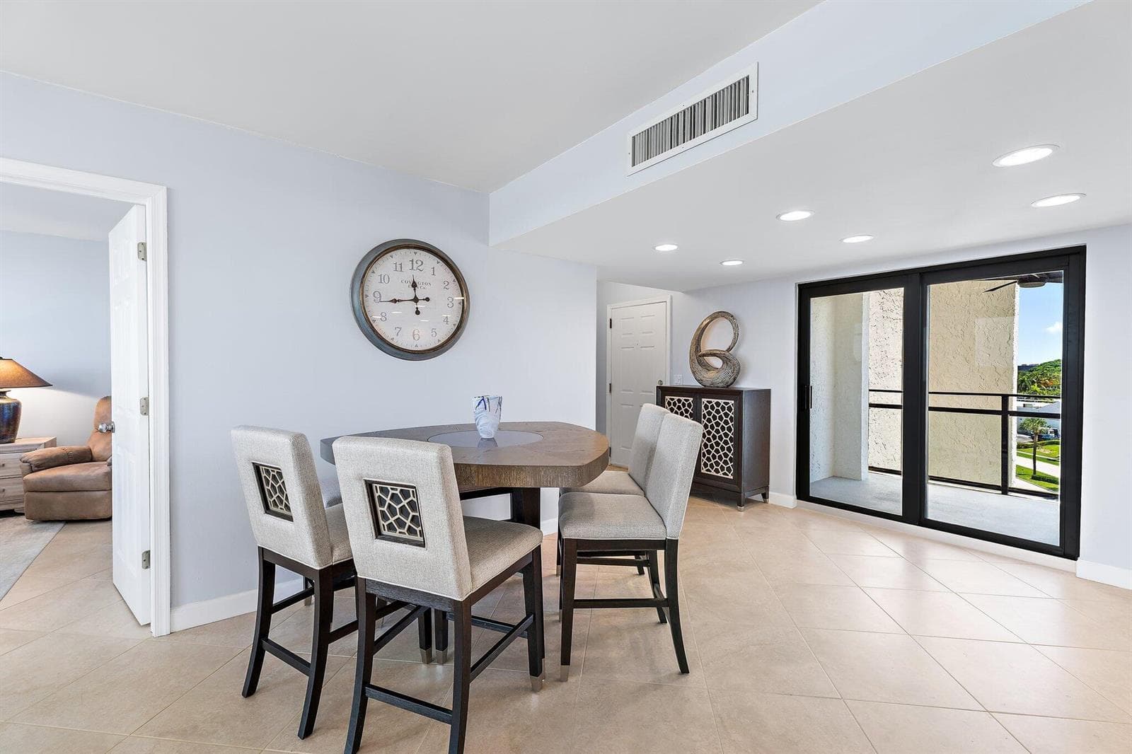 336 Golfview Road 619 photo 6