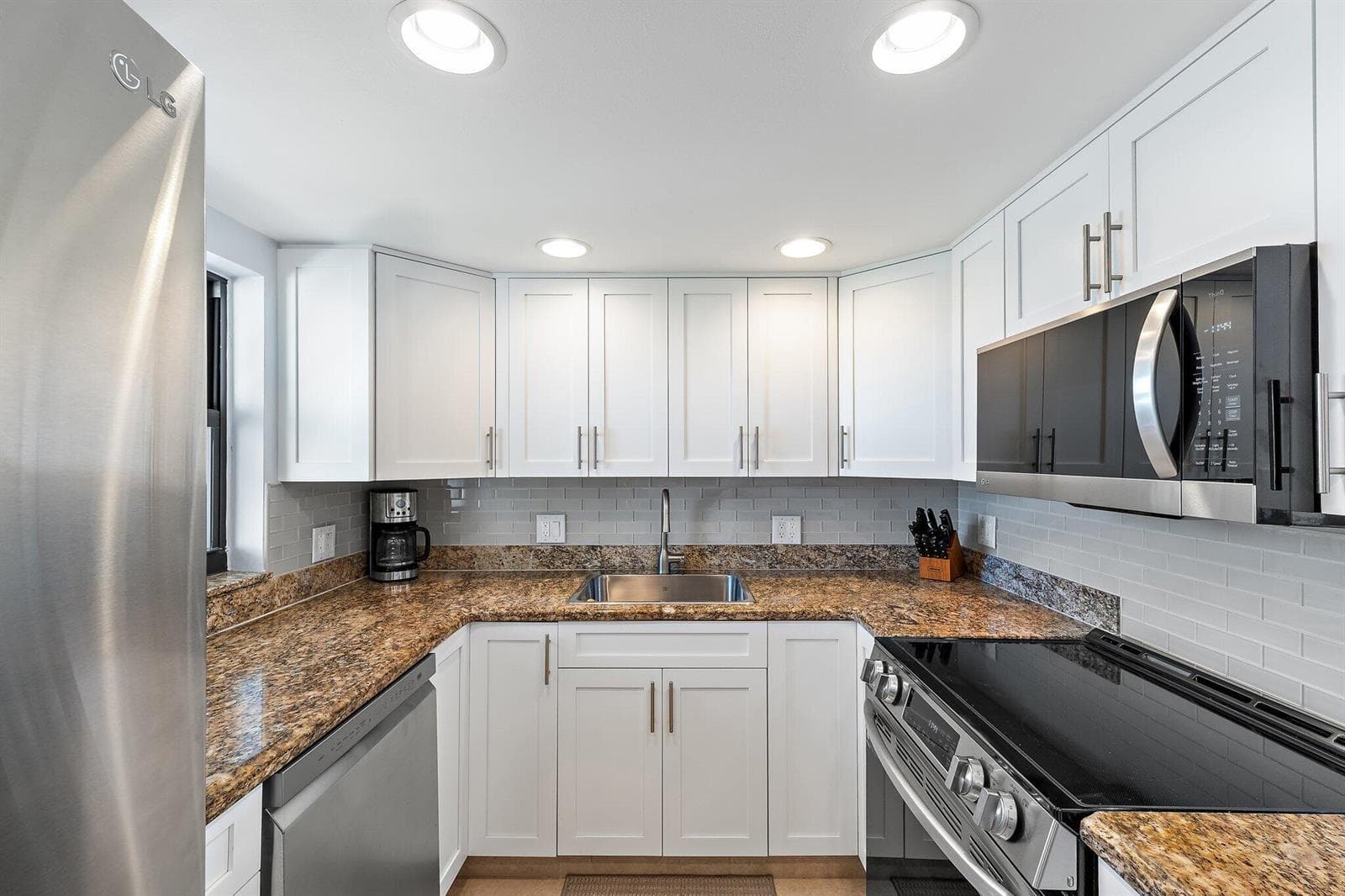 336 Golfview Road 619 photo 10