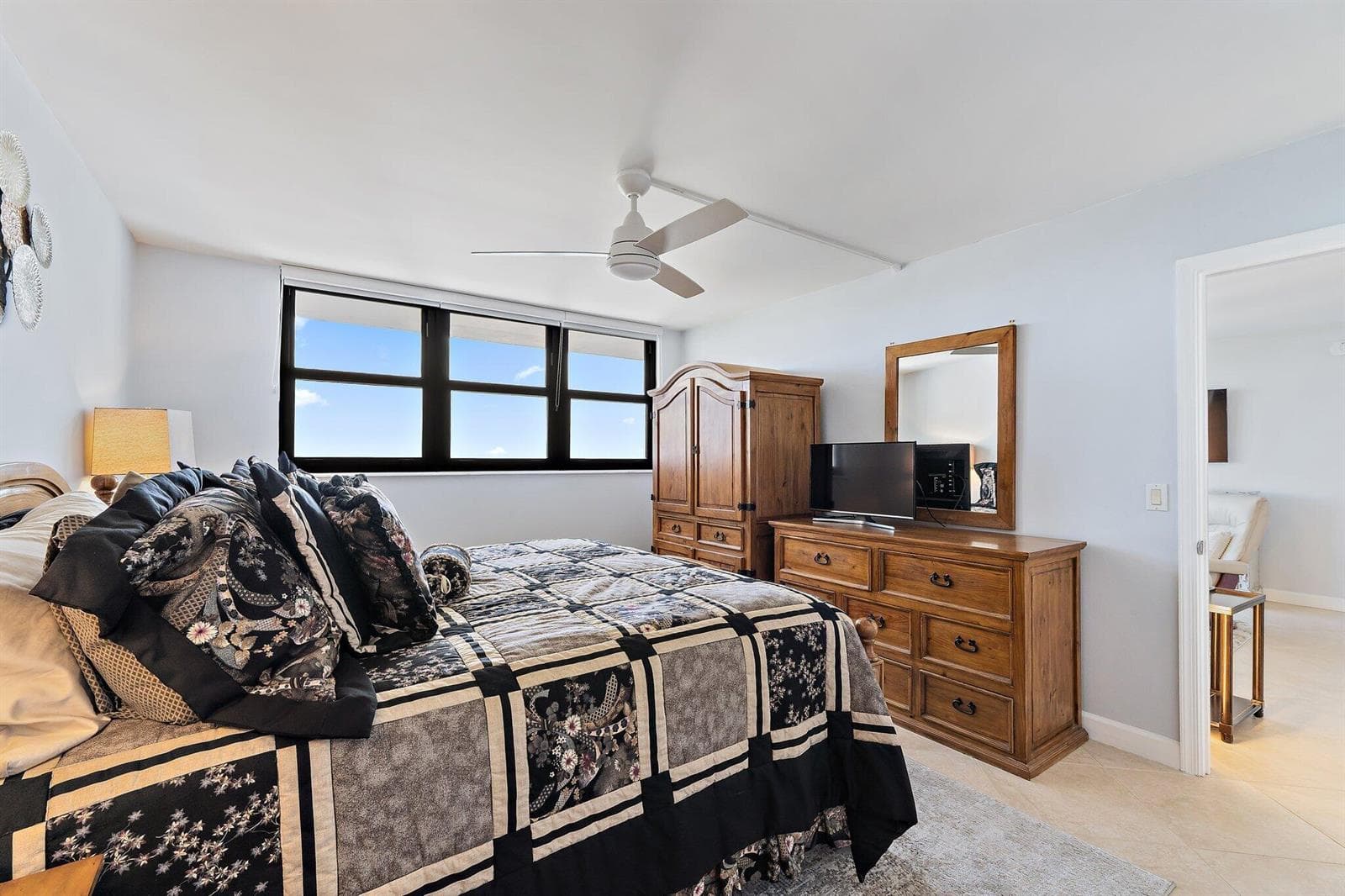 336 Golfview Road 619 photo 14