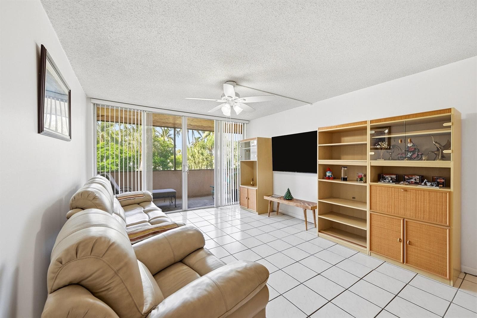 740 S Federal Highway 208 photo 5