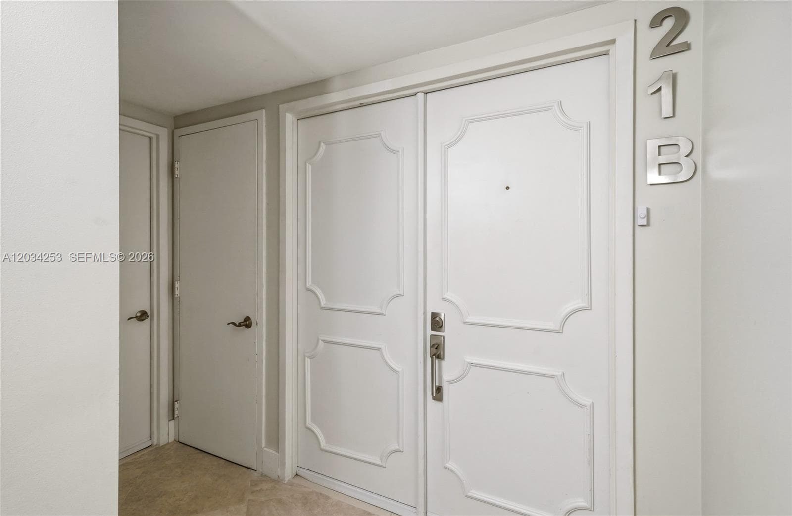 936 Intracoastal Dr 21B photo 2
