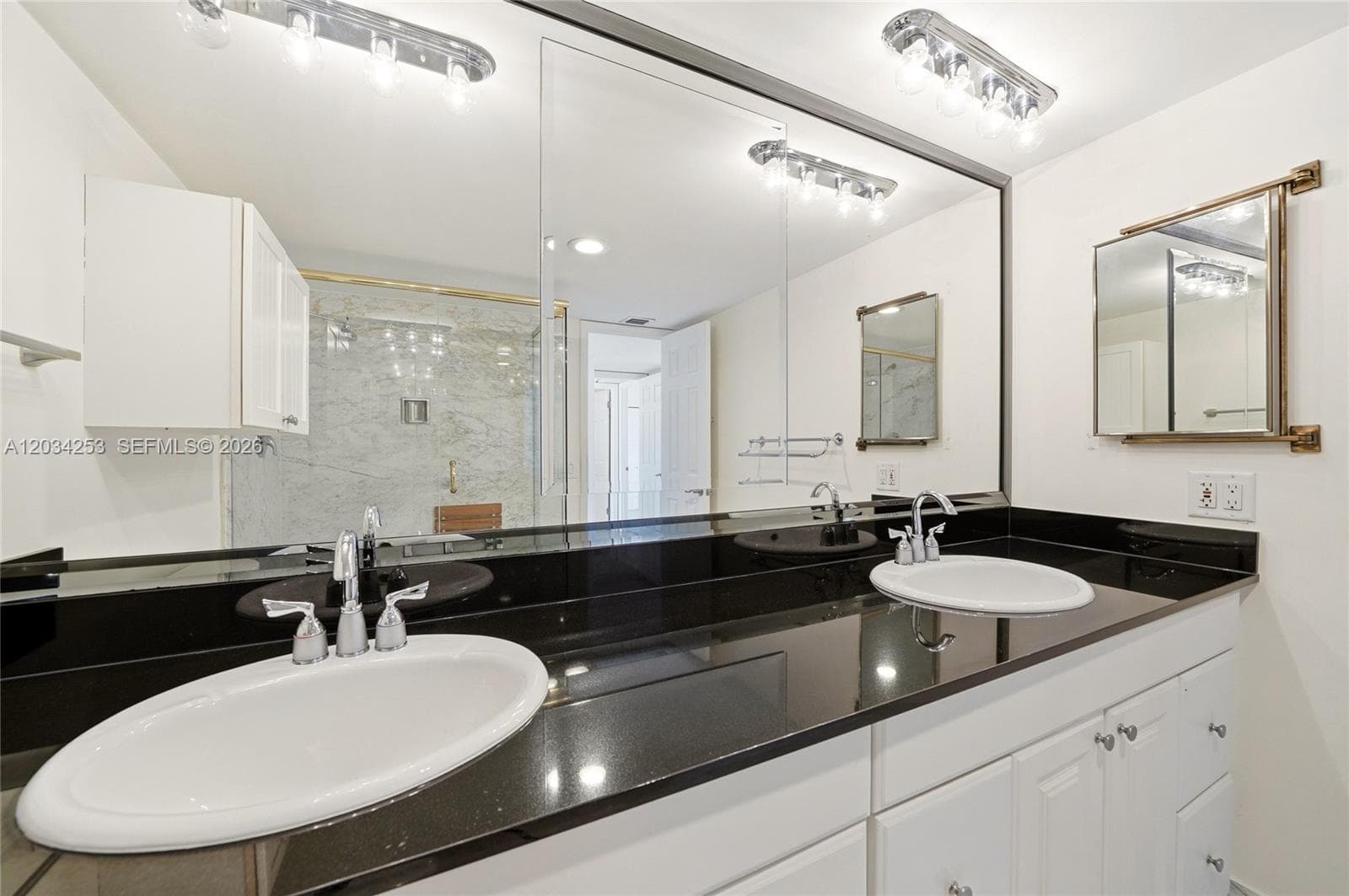 936 Intracoastal Dr 21B photo 25