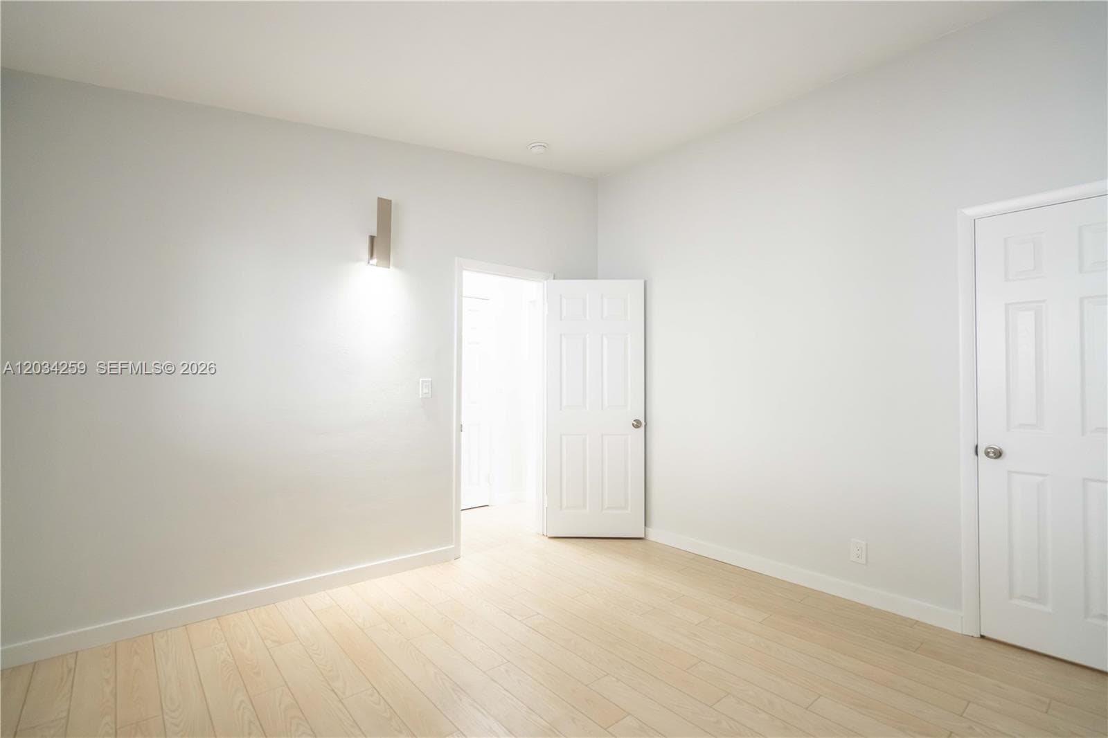 1750 S Treasure Dr 8 photo 12