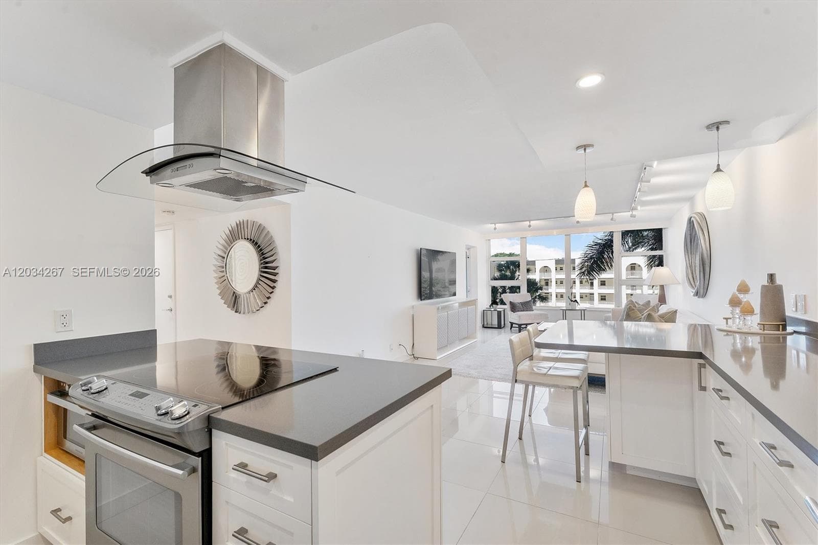 1620 S Ocean Blvd 3J photo 4