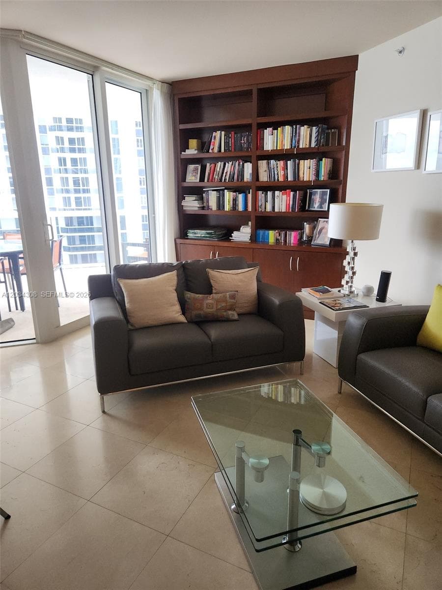 4779 Collins Ave 1804 photo 20