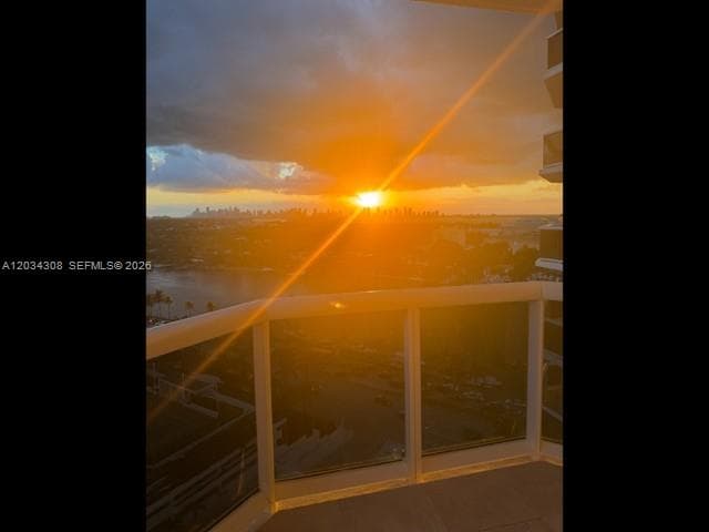 4779 Collins Ave 1804 photo 4