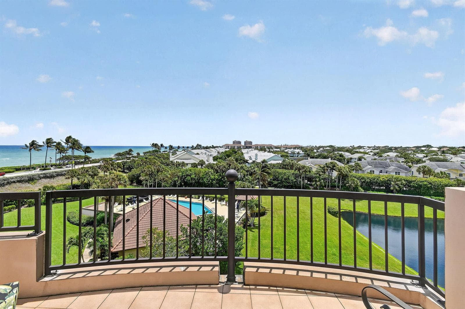 101 Ocean Bluffs Boulevard 504 photo 3