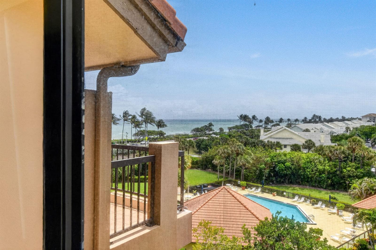 101 Ocean Bluffs Boulevard 504 photo 25