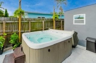 1754 SW 28th Ter 0 photo 1