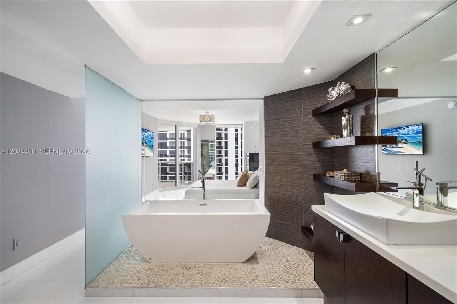 4779 Collins Ave 2604 photo 16