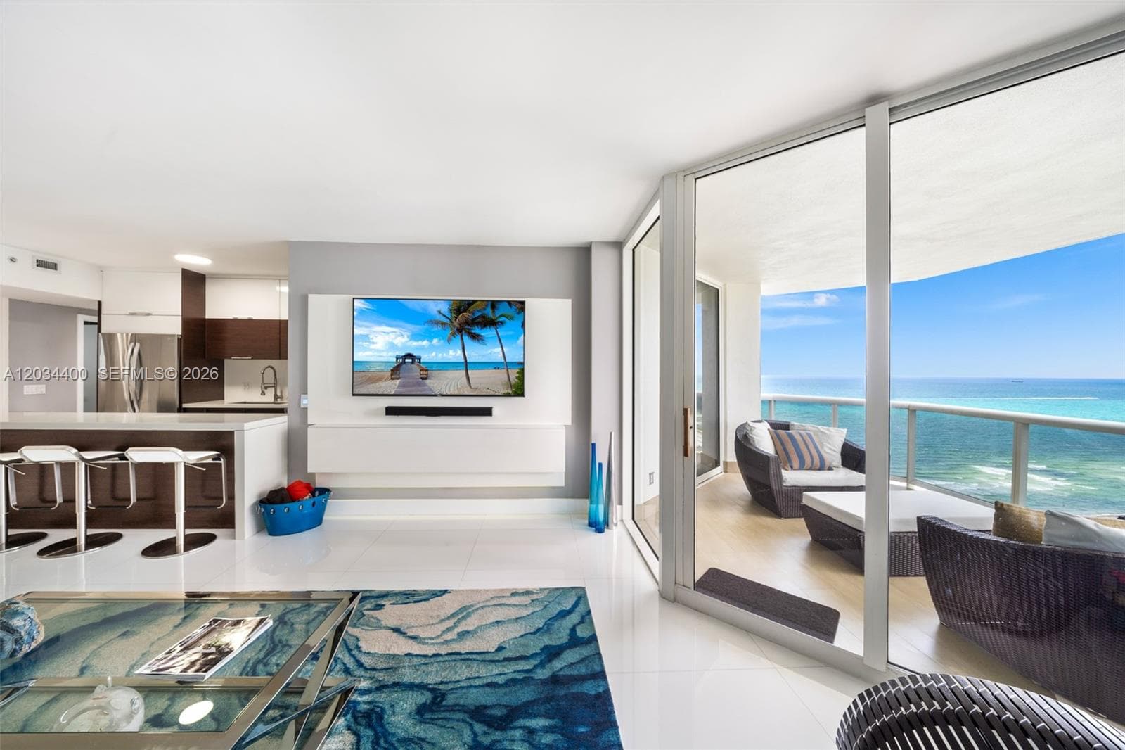 4779 Collins Ave 2604 photo 1