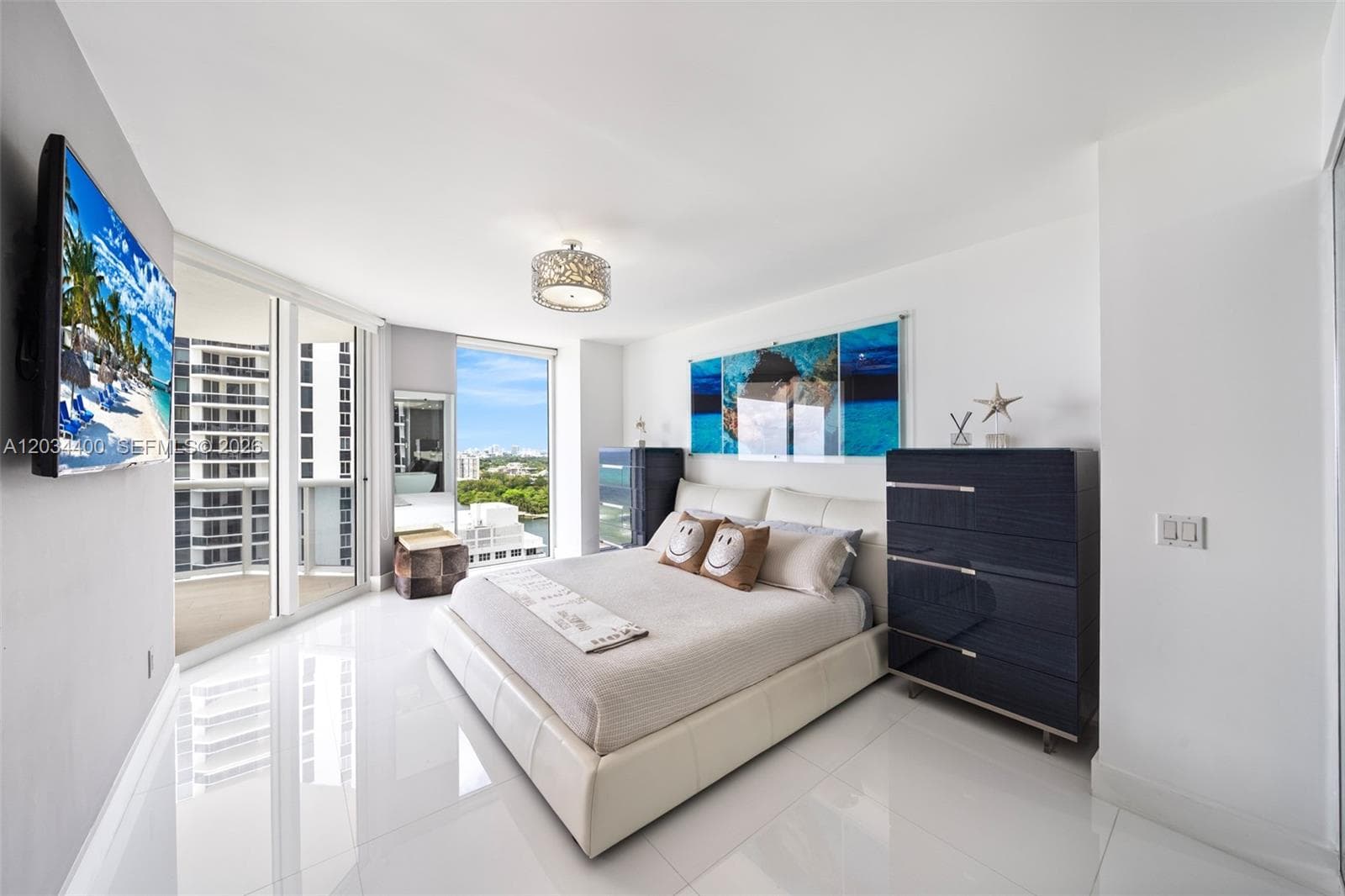 4779 Collins Ave 2604 photo 11