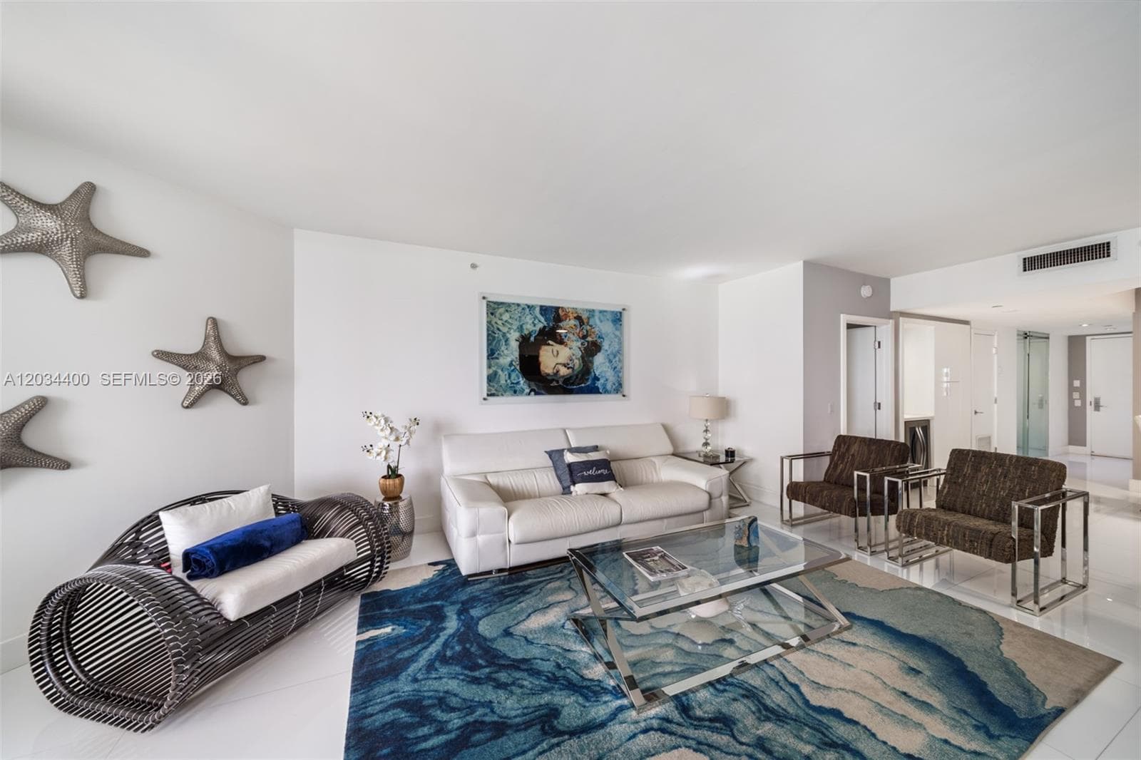 4779 Collins Ave 2604 photo 4