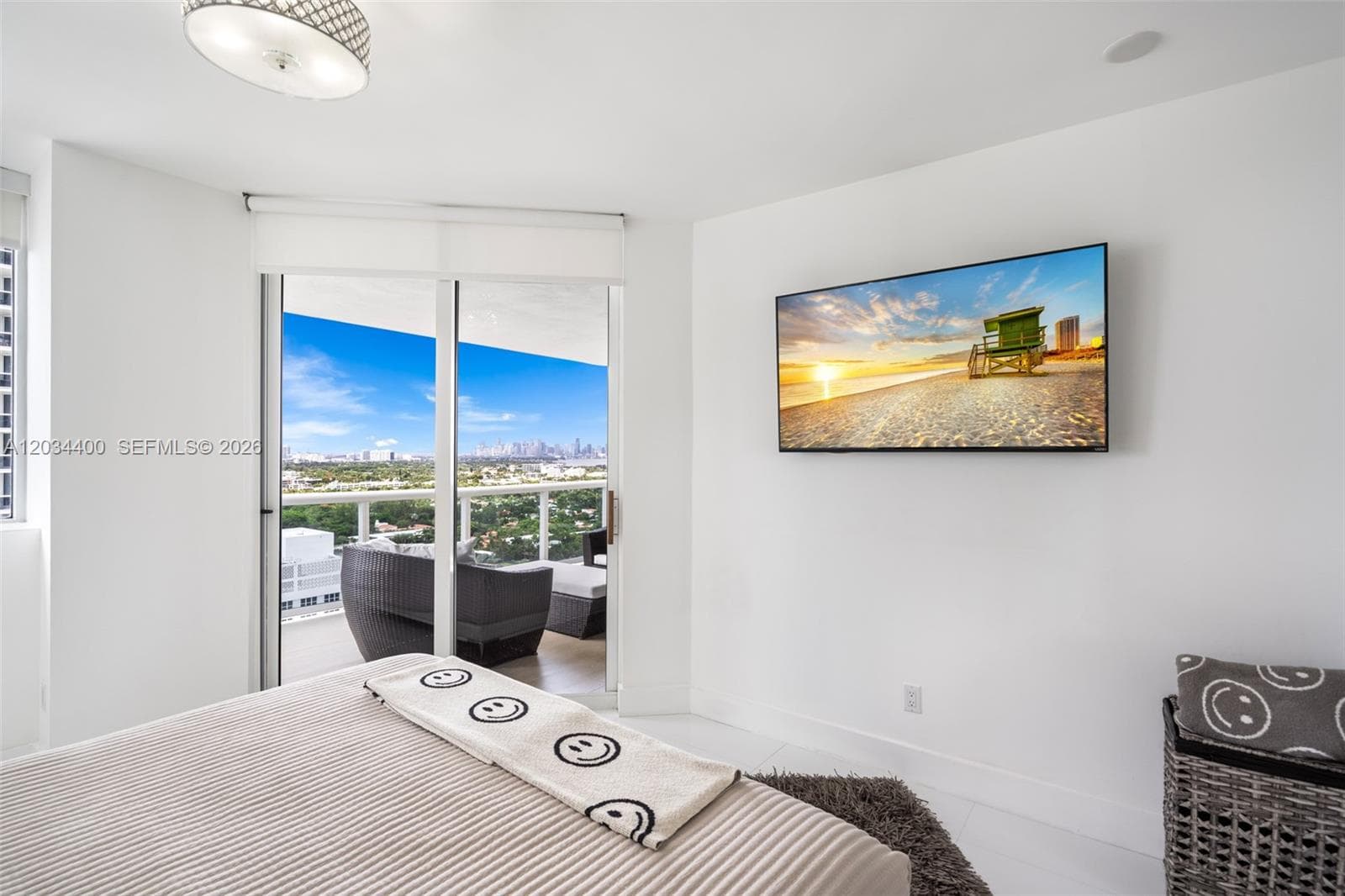 4779 Collins Ave 2604 photo 21