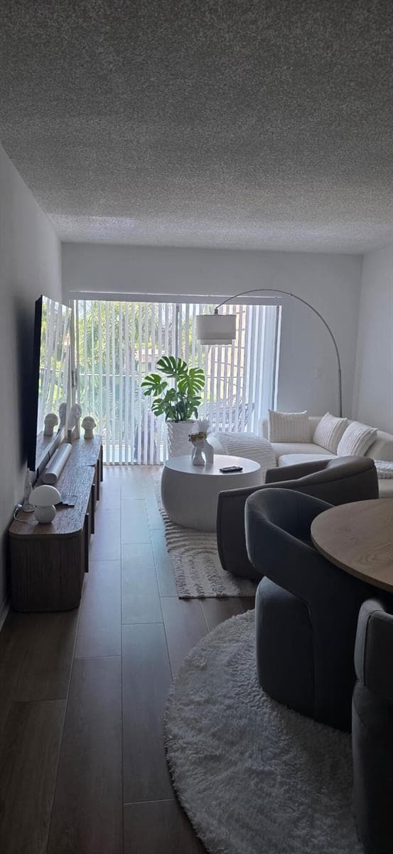 7900 Camino Circle 407 photo 2