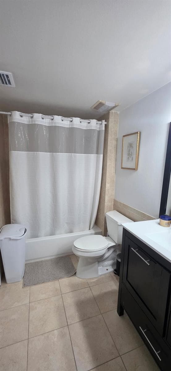 7900 Camino Circle 407 photo 6