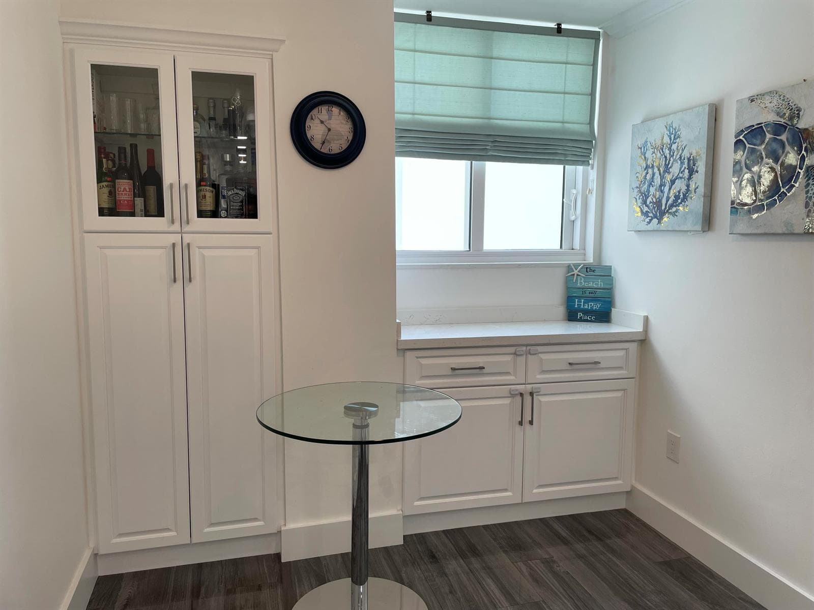 2457 Collins Avenue 504 photo 8