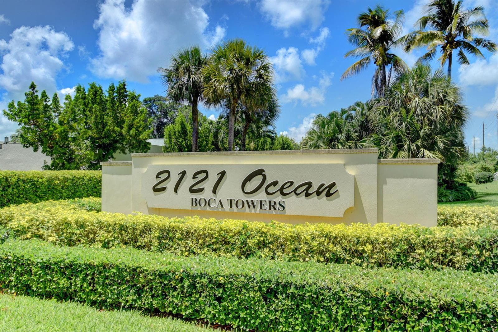2121 N Ocean Boulevard 805w photo 16