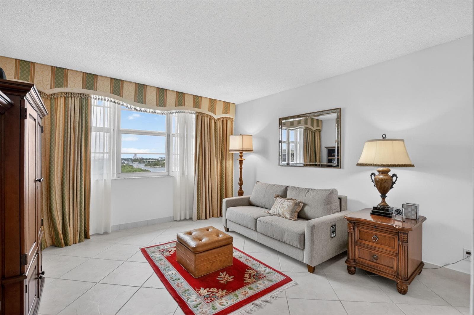 2121 N Ocean Boulevard 805w photo 12