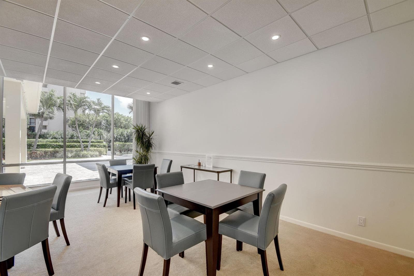 2121 N Ocean Boulevard 805w photo 25