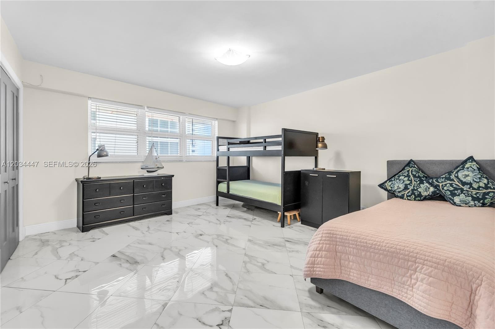 4100 Galt Ocean Dr 606 photo 23