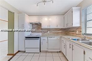 2025 NE 164th St 904 photo 10