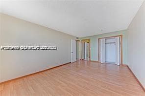 2025 NE 164th St 904 photo 19
