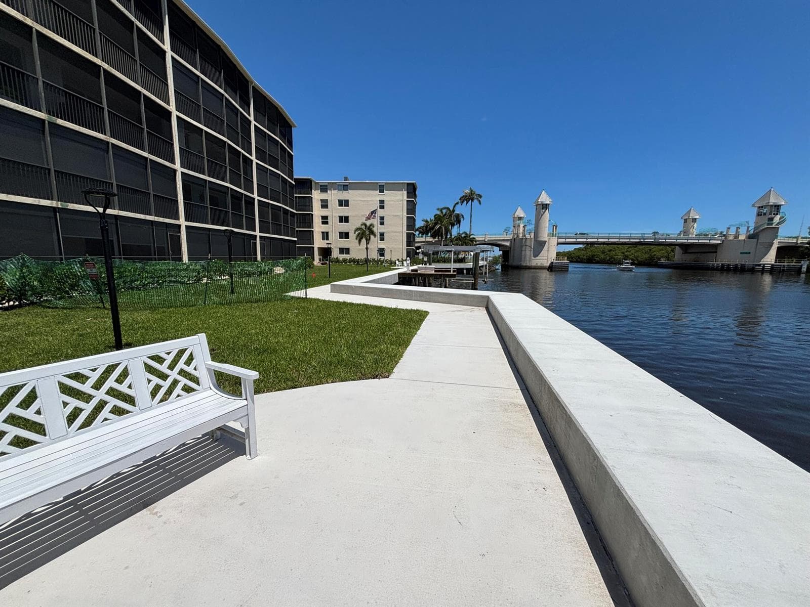 740 E Ocean Avenue photo 21