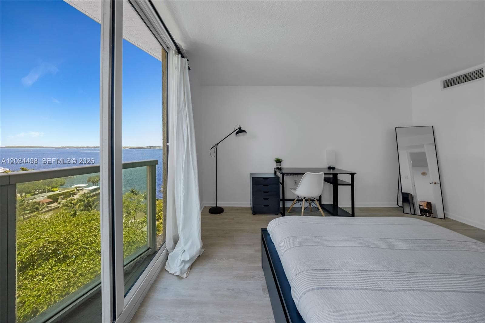 2101 Brickell Ave 605 photo 3