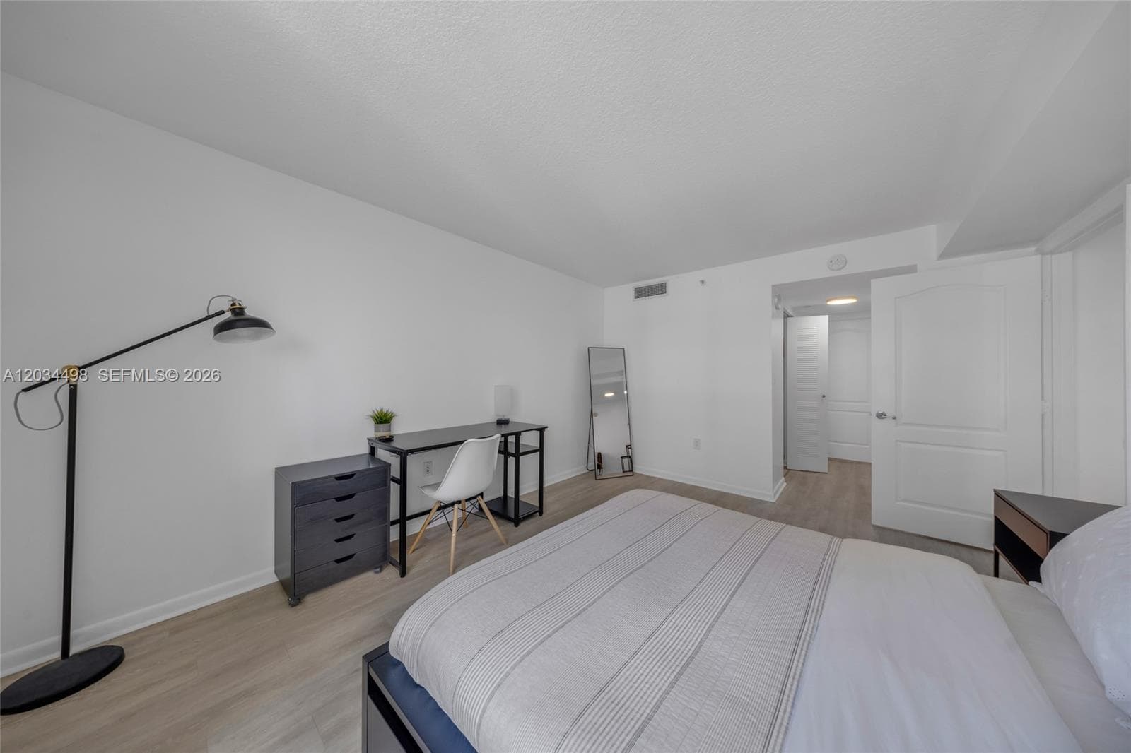 2101 Brickell Ave 605 photo 18