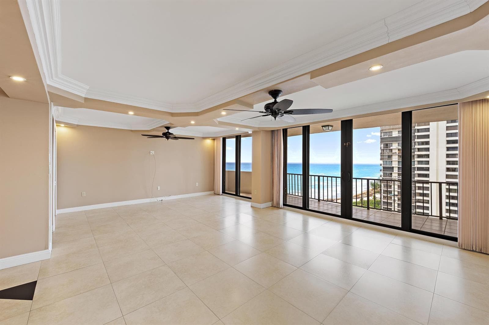 4200 N Ocean Drive 1-1404 photo 5