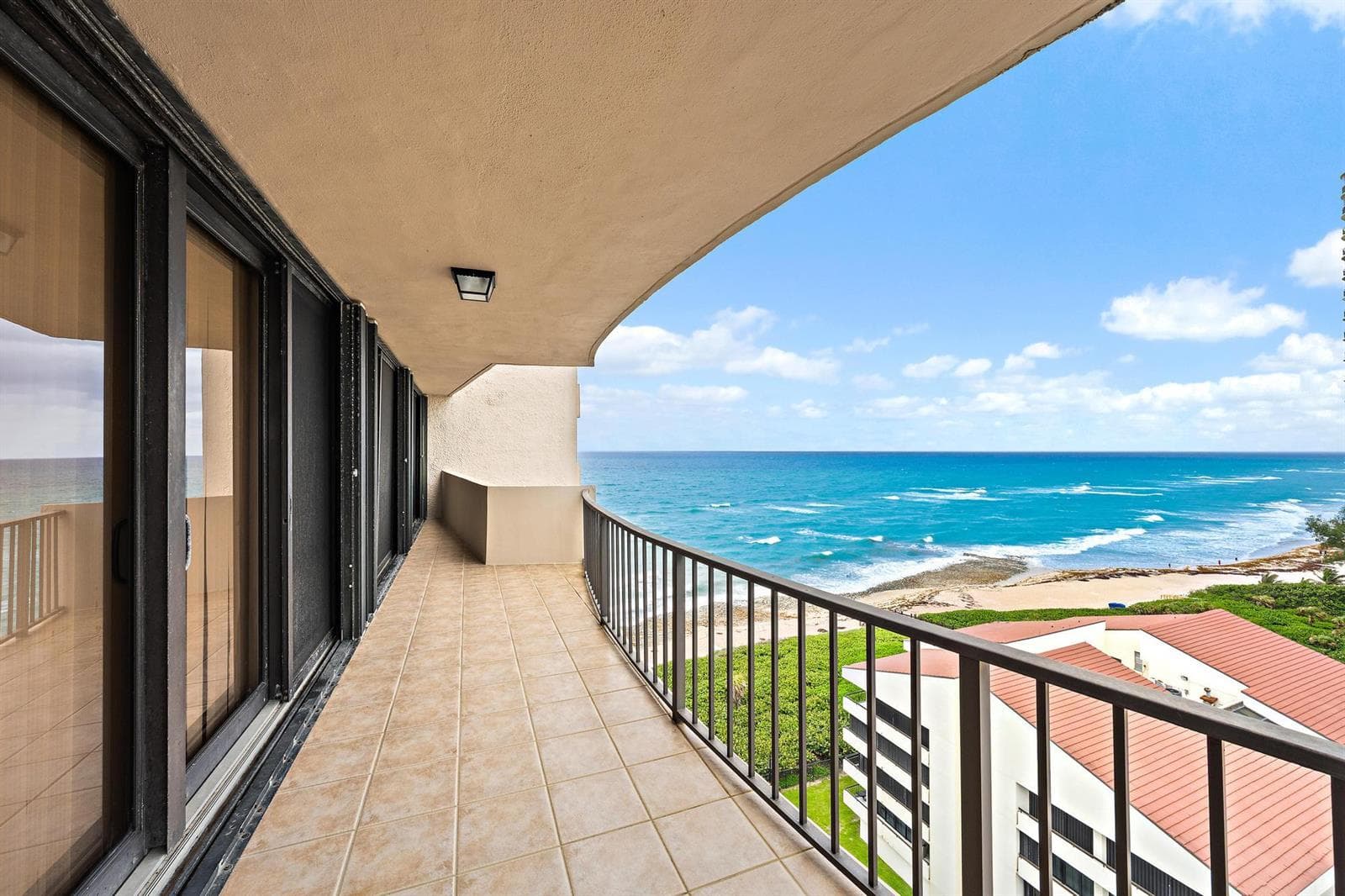 4200 N Ocean Drive 1-1404 photo 18