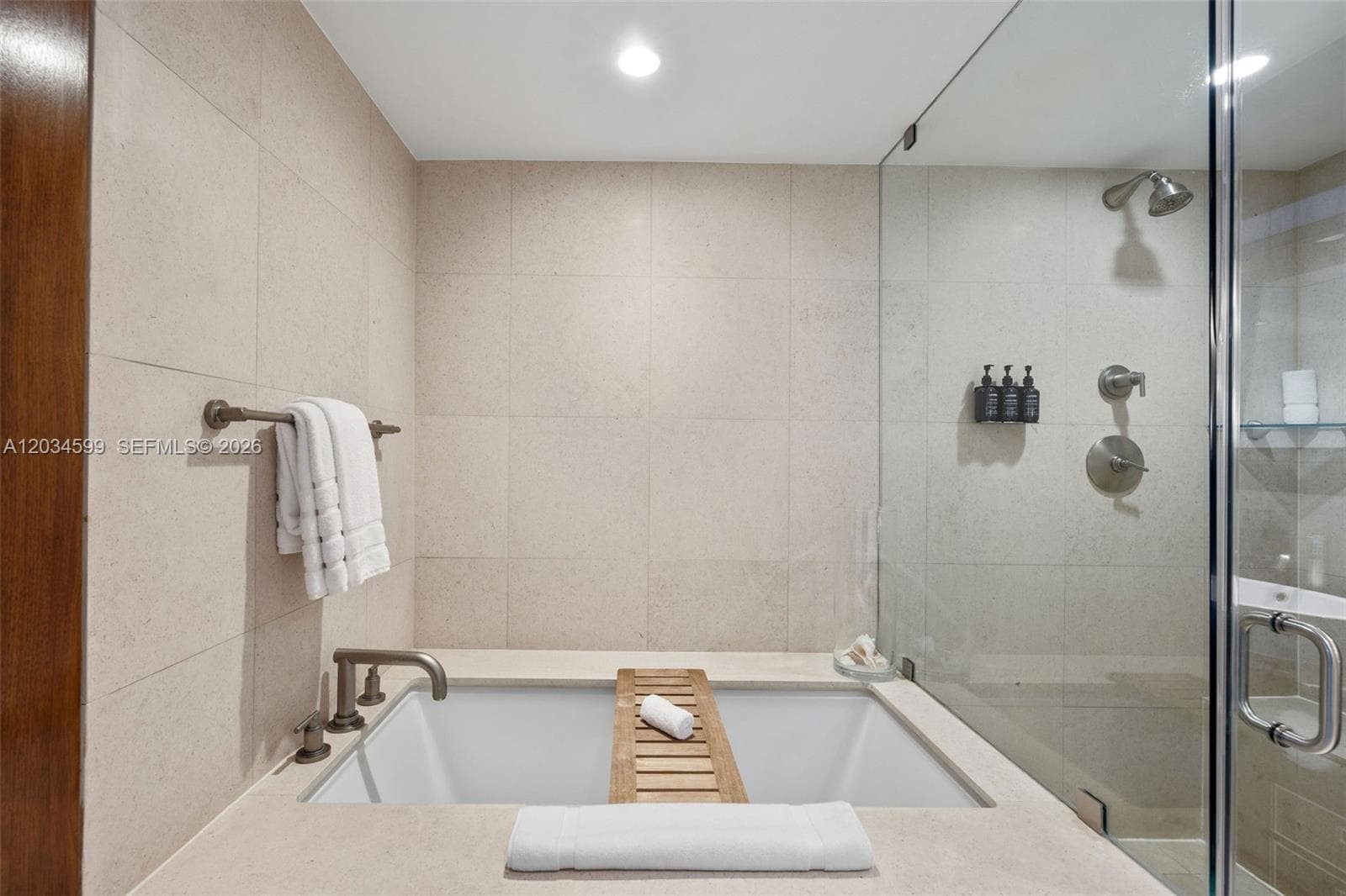 6801 Collins Ave 1010 photo 7