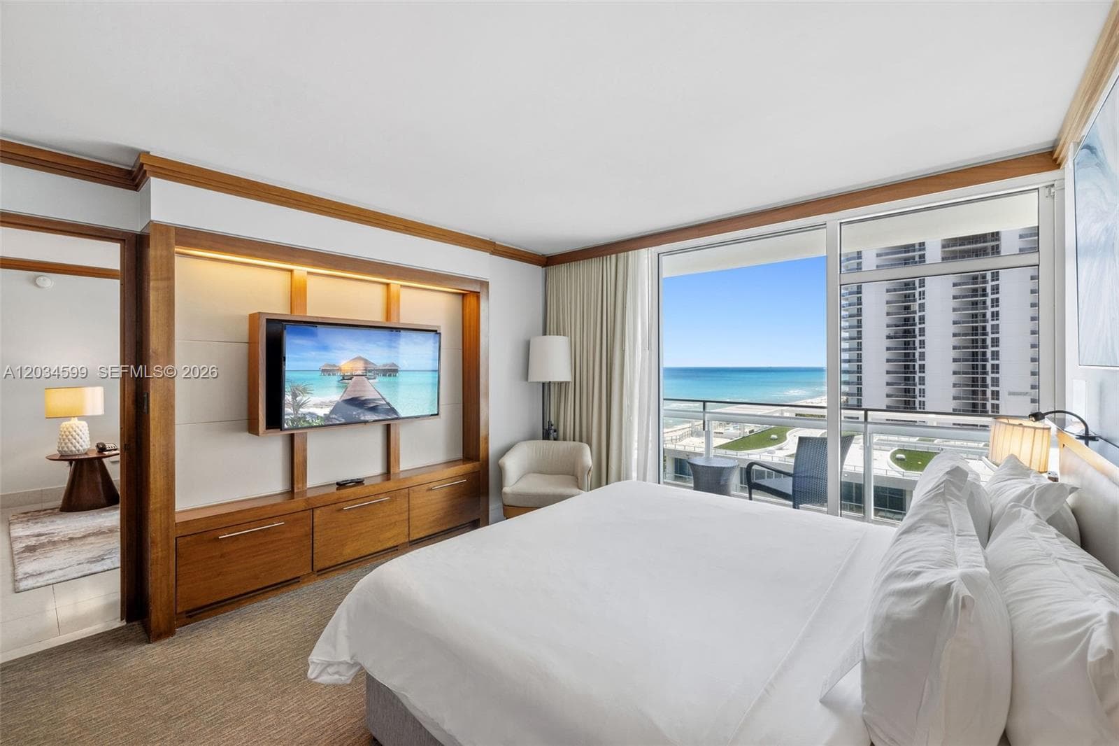 6801 Collins Ave 1010 photo 1