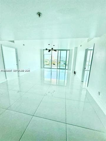 400 Sunny Isles Blvd 817 photo 3