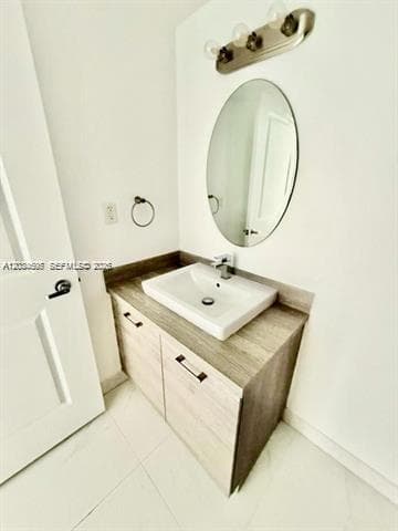 400 Sunny Isles Blvd 817 photo 15