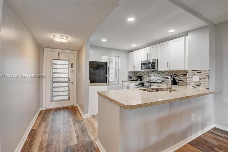 9880 Marina Blvd 1516 photo 5