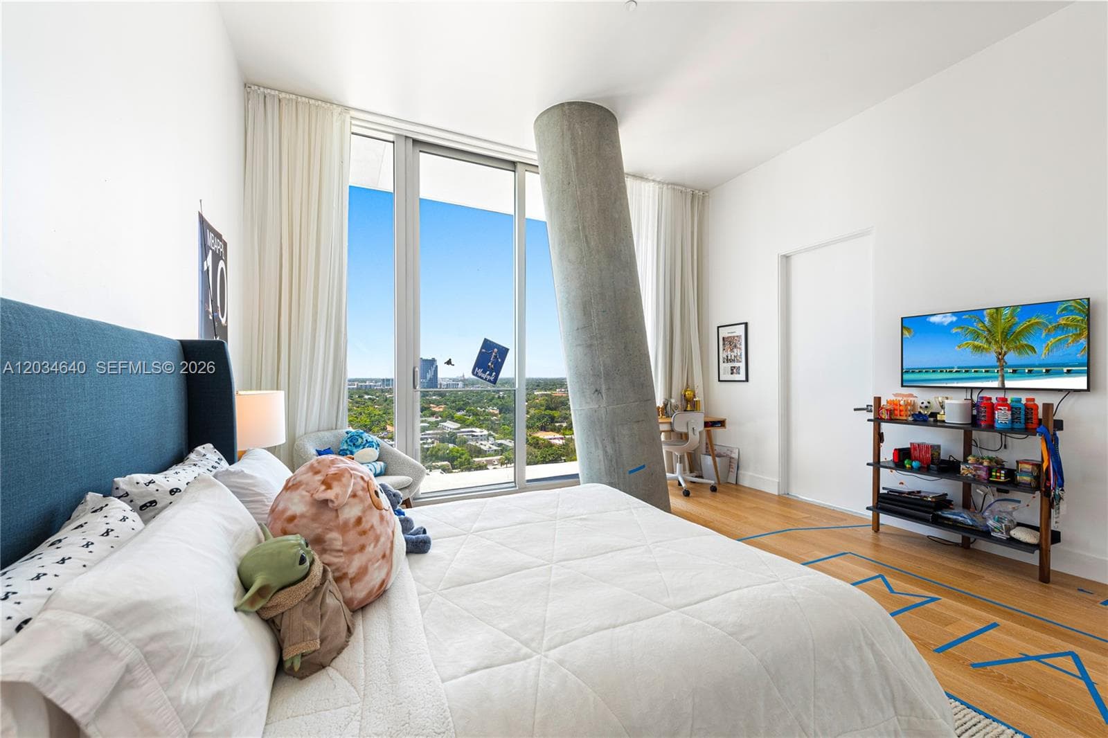 2669 S Bayshore Dr 1503N photo 25